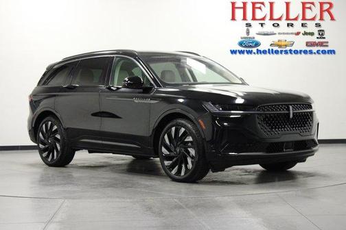 2024 Lincoln Nautilus Black Label