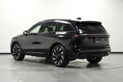 2024 Lincoln Nautilus Black Label