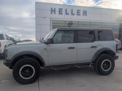 2023 Ford Bronco Badlands