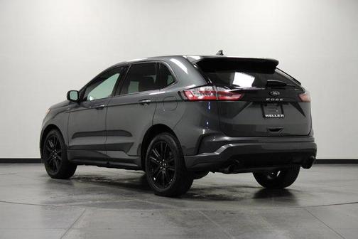 2021 Ford Edge ST Line