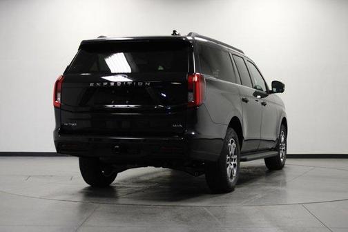 Dark Matter Gray Metallic 2026 Ford Expedition Max Active