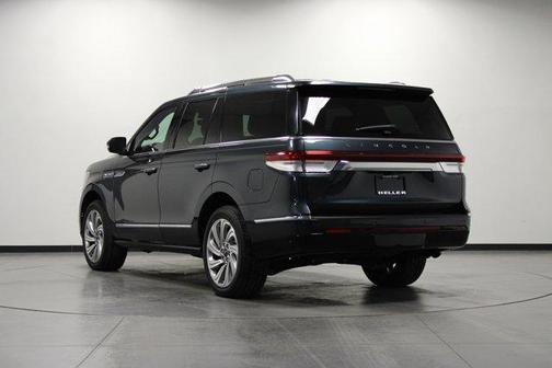 2024 Lincoln Navigator Premiere