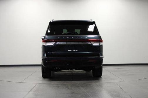 2024 Lincoln Navigator Premiere