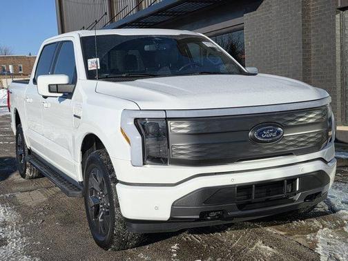 2023 Ford F-150 Lightning LARIAT