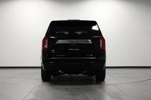 2024 GMC Yukon XL SLE