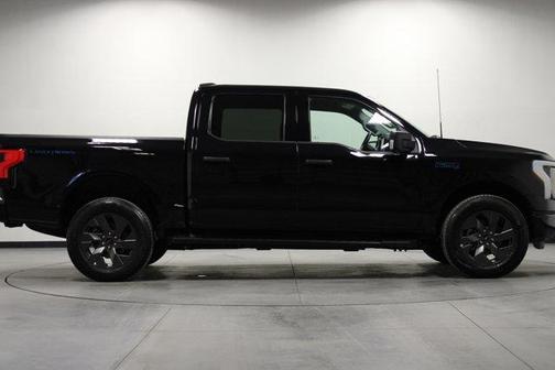 2024 Ford F-150 Lightning XLT