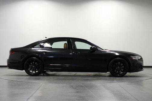 2023 Audi S8 4.0T quattro
