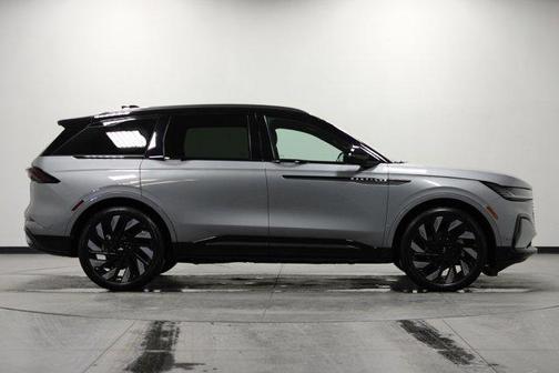 2024 Lincoln Nautilus Reserve