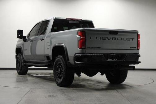 2025 Chevrolet Silverado 2500 ZR2