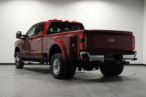 2025 Ford F-350 Lariat Super Duty