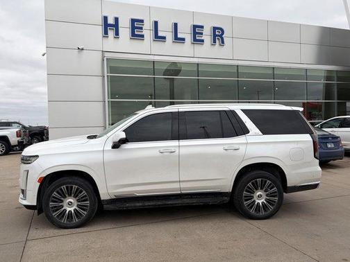 2022 Cadillac Escalade Premium Luxury