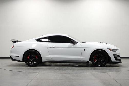 2021 Ford Shelby GT500 Base