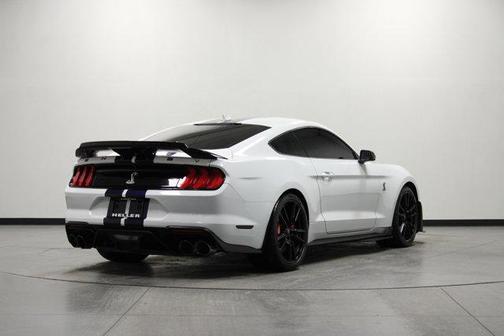 2021 Ford Shelby GT500 Base