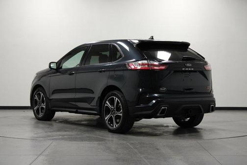 2022 Ford Edge ST
