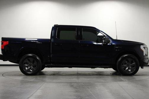 2022 Ford F-150 Lightning LARIAT