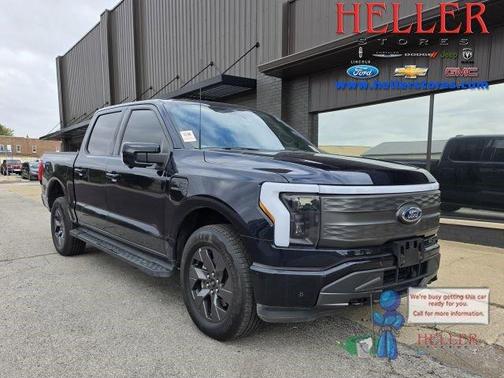 2022 Ford F-150 Lightning LARIAT