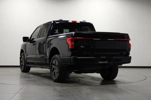 2022 Ford F-150 Lightning LARIAT