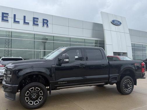 Agate Black Metallic 2025 Ford F-250 Platinum