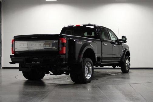 2024 Ford F-450 Platinum