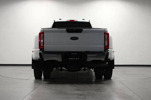 Oxford White 2026 Ford F-450 XLT