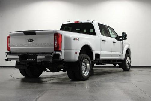 Oxford White 2026 Ford F-450 XLT