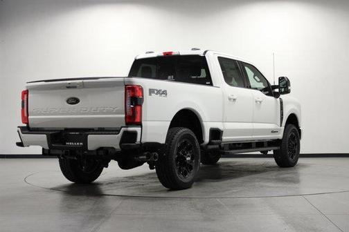Star White 2026 Ford F-350 Lariat Super Duty
