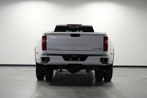 2025 Chevrolet Silverado 3500 High Country