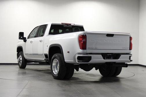 2025 Chevrolet Silverado 3500 High Country