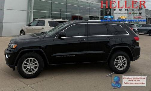Diamond Black 2018 Jeep Grand Cherokee Laredo E