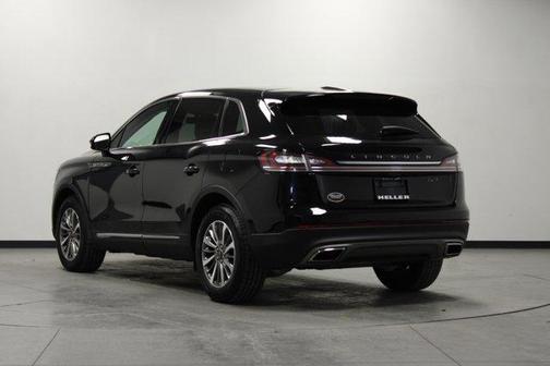 2019 Lincoln Nautilus Select