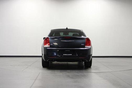 2018 Chrysler 300 Limited