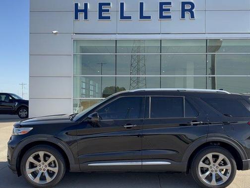Agate Black Metallic 2020 Ford Explorer Platinum