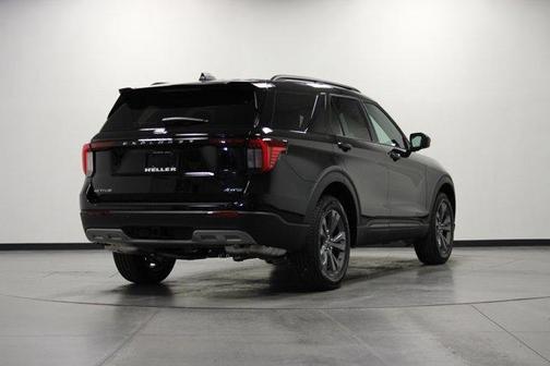 Agate Black Metallic 2026 Ford Explorer Active