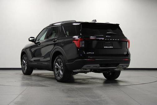 Agate Black Metallic 2026 Ford Explorer Active