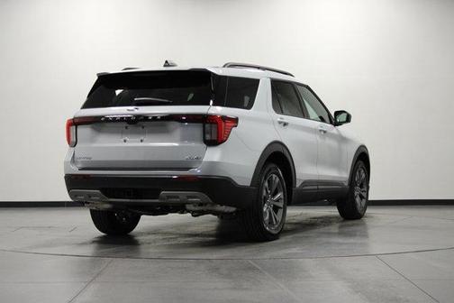 Space White Metallic 2026 Ford Explorer Active