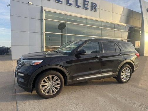 Black Metallic 2021 Ford Explorer Limited