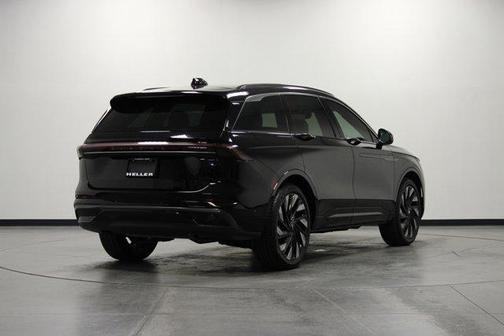 2024 Lincoln Nautilus Black Label