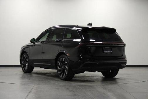 2024 Lincoln Nautilus Black Label