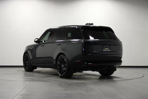 Carpathian Grey 2025 Land Rover Range Rover P400 SE 7 Seat