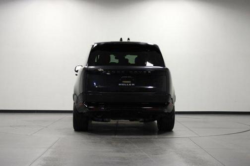 Carpathian Grey 2025 Land Rover Range Rover P400 SE 7 Seat