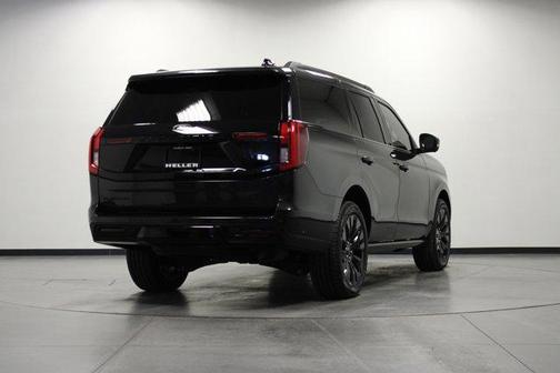 Gray Metallic 2025 Ford Expedition Platinum