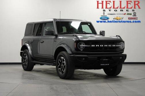 2022 Ford Bronco Outer Banks