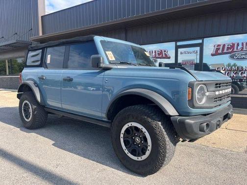 2022 Ford Bronco Black Diamond