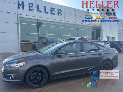 2016 Ford Fusion SE