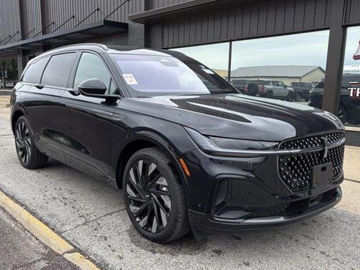 Black Metallic 2024 Lincoln Nautilus Reserve
