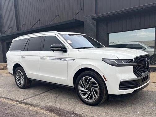 2025 Lincoln Navigator Reserve