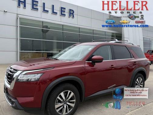 Scarlet Ember 2022 Nissan Pathfinder SL