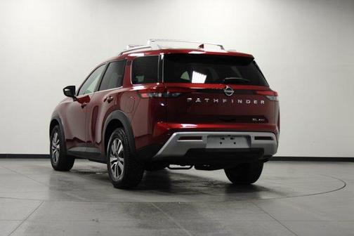 Scarlet Ember 2022 Nissan Pathfinder SL