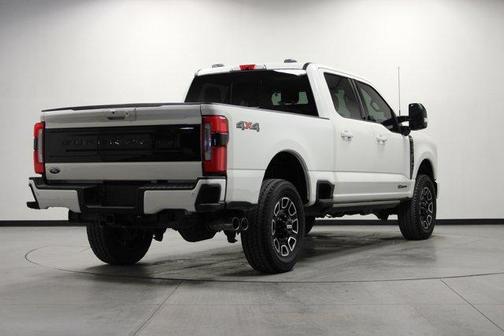 2025 Ford F-250 Platinum