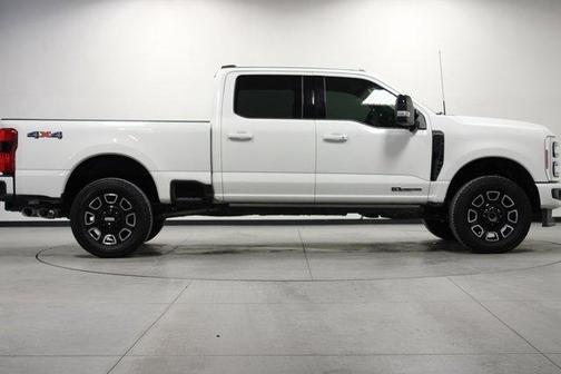 2025 Ford F-250 Platinum